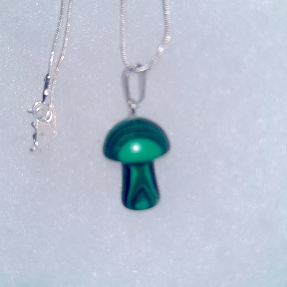 Psychedelic Boho Hippie Green Malachite Mushroom Sterling Silver Necklac… - Picture 3 of 8